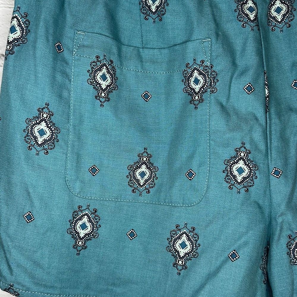 LOFT Women’s Blue Mandala Jewel Printed Shorts Drawstring size Medium - Picture 5 of 7